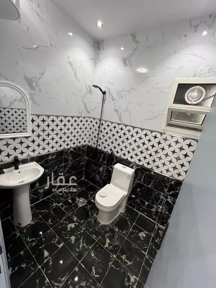 شقة للإيجار في شارع أبي غانم الحلبي, حي الضباط, مدينة الرياض, منطقة الرياض صورة 5