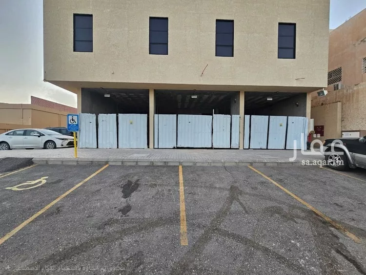 Building for Rent in Riyadh Al Uraija Al Gharbiyah