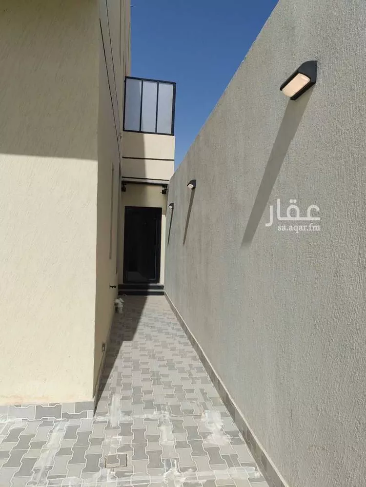 فيلا للبيع في شارع الامير تركي ابن عبدالعزيز, حي ضاحية الامير سلطان الشمالية, مدينة العيون, المنطقة الشرقية صورة 3