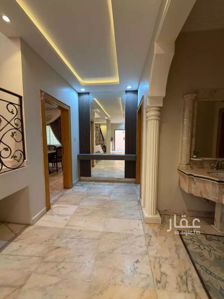 فيلا للبيع في شارع المضمار, حي الوادي, مدينة الرياض, منطقة الرياض صورة 3