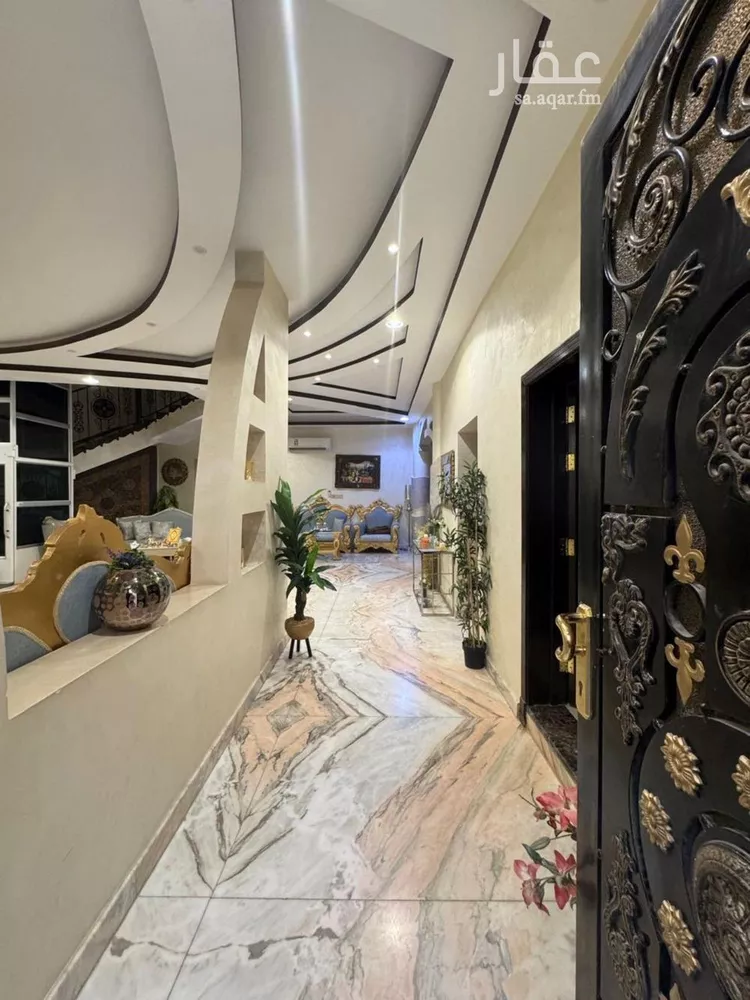 فيلا للبيع في شارع إبراهيم القاضي, حي الحمراء, مدينة الرياض, منطقة الرياض صورة 2