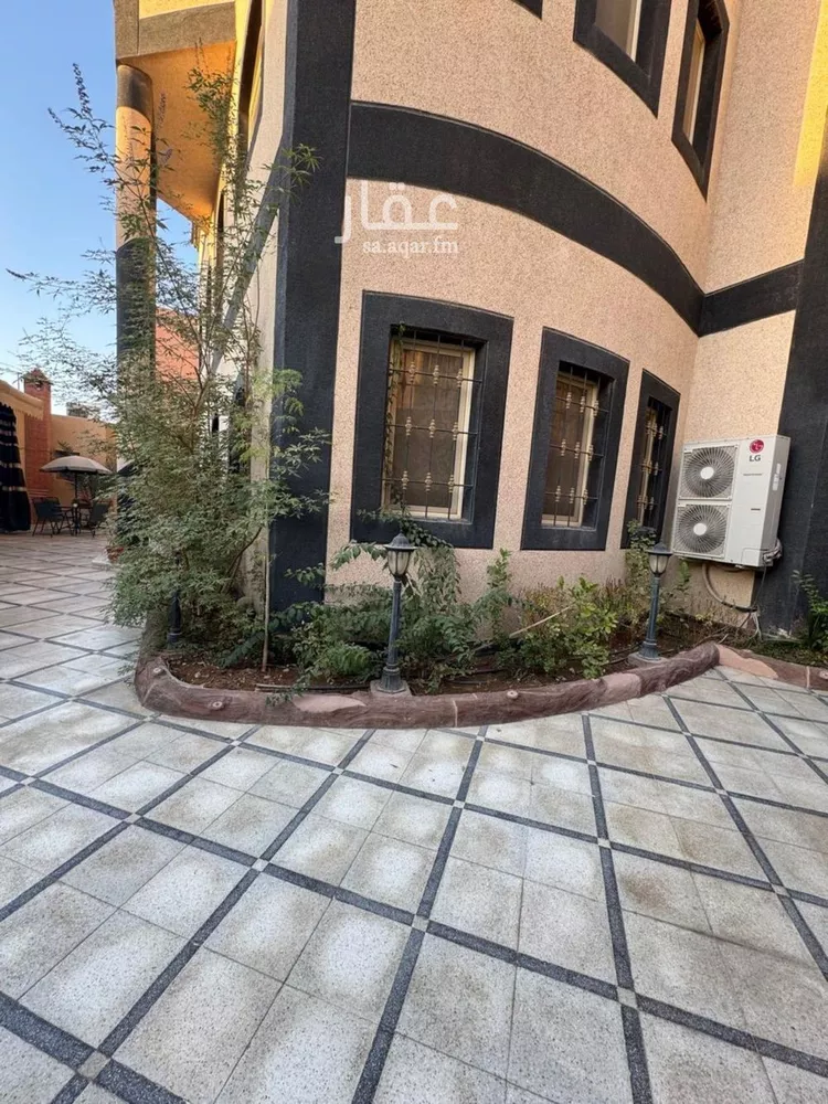 فيلا للبيع في شارع إبراهيم القاضي, حي الحمراء, مدينة الرياض, منطقة الرياض صورة 4