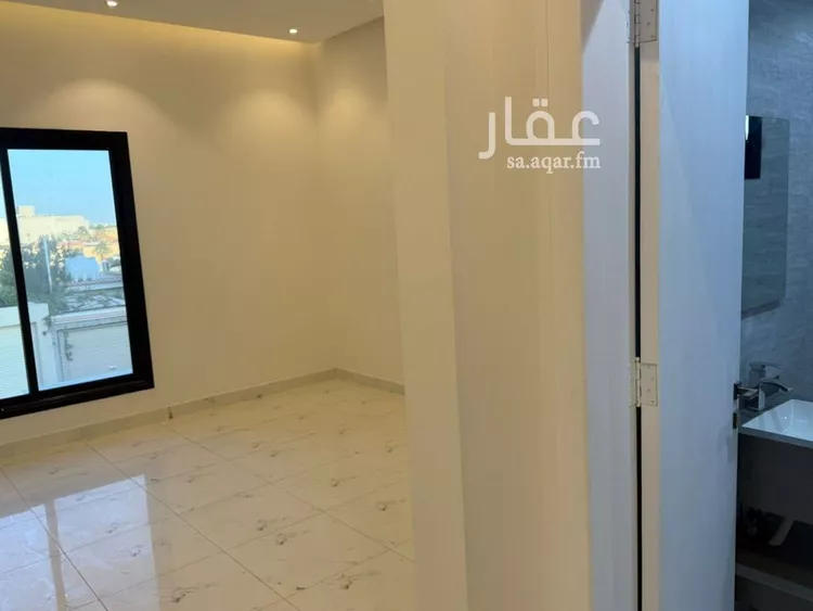 فيلا للبيع في شارع إسماعيل بن أبي اليسر, حي العارض, مدينة الرياض, منطقة الرياض صورة 4