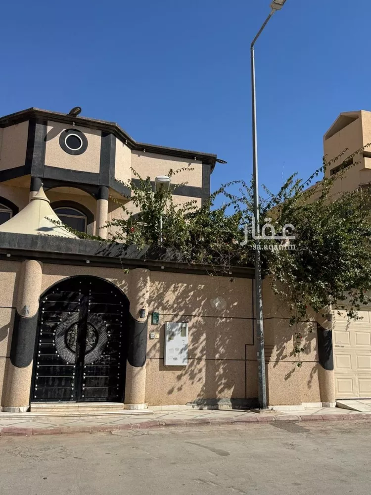 فيلا للبيع في شارع إبراهيم القاضي, حي الحمراء, مدينة الرياض, منطقة الرياض