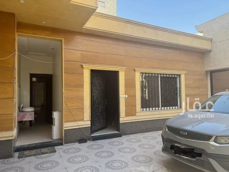فيلا للبيع في شارع أبي الوليد الباجي, حي الرمال, مدينة الرياض, منطقة الرياض صورة 3