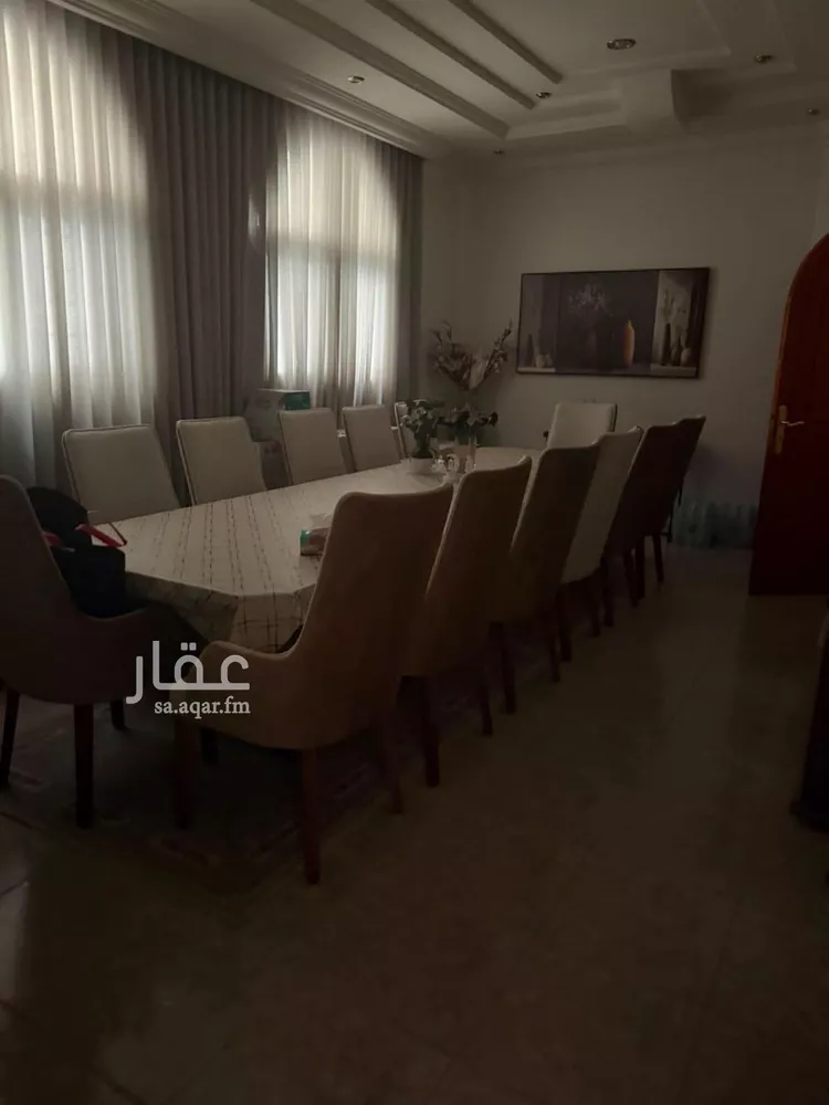 فيلا للبيع في شارع جابر بن جبارة, حي مغرزات, مدينة الرياض, منطقة الرياض صورة 3