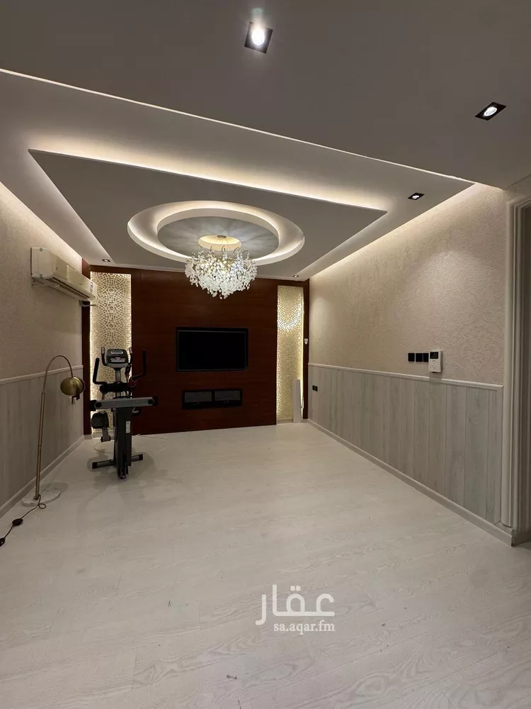 فيلا للبيع في شارع الأصبهاني, حي إشبيلية, مدينة الرياض, منطقة الرياض 14