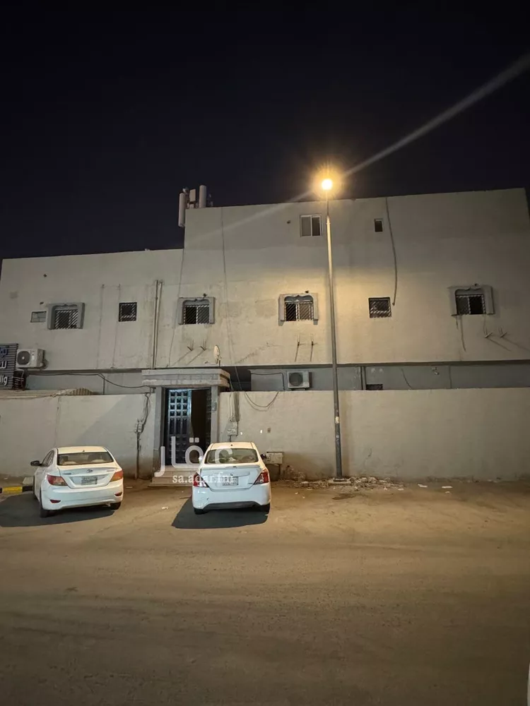 عمارة للإيجار في شارع ابي بكر الصديق الفرعي, حي النزهة, مدينة الرياض, منطقة الرياض