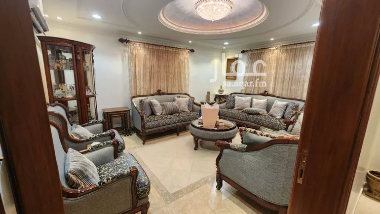 فيلا للبيع في شارع أبي الحسين الأزدي, حي الملز, مدينة الرياض, منطقة الرياض صورة 2