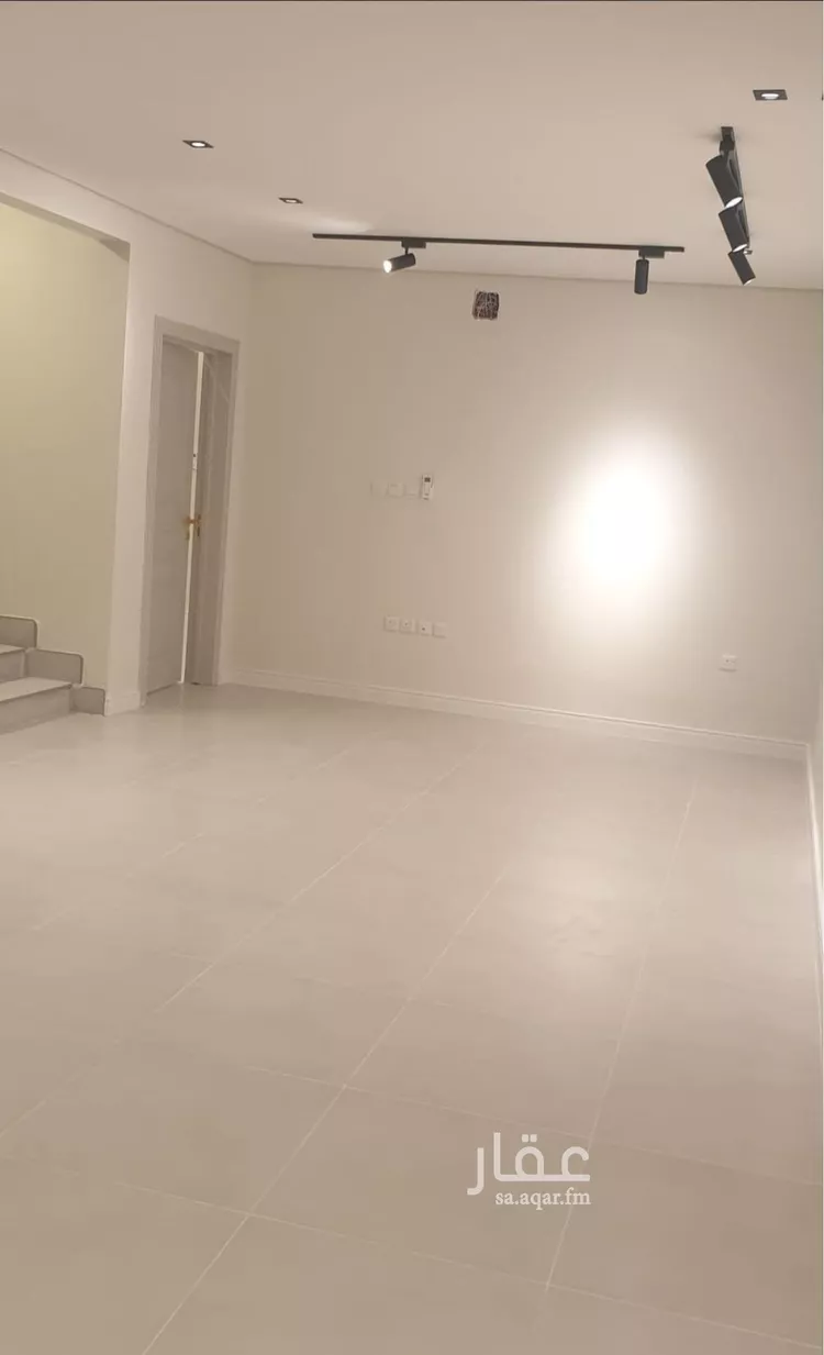 فيلا للبيع في شارع الوطن, حي اليرموك, مدينة الرياض, منطقة الرياض صورة 4