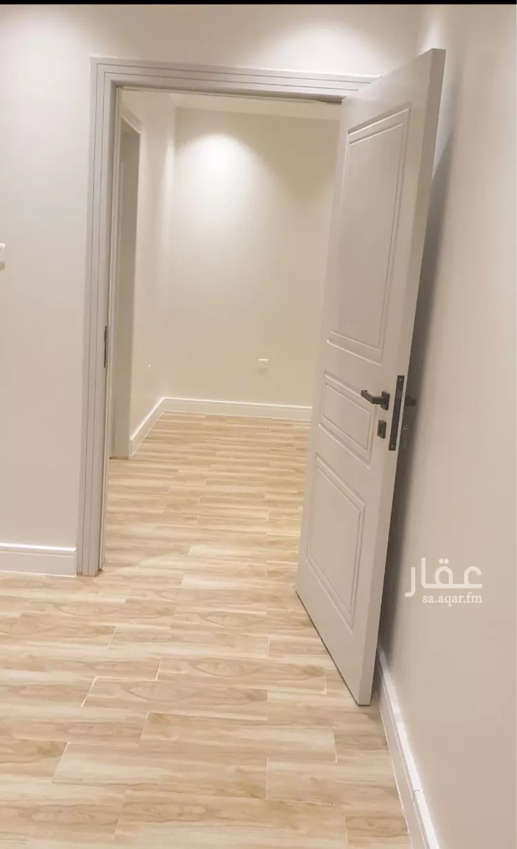 فيلا للبيع في شارع الوطن, حي اليرموك, مدينة الرياض, منطقة الرياض صورة 5