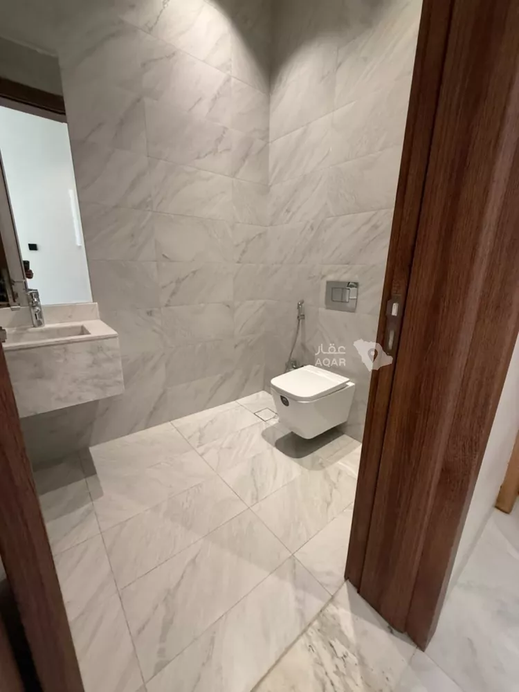 Apartment for Rent in Riyadh Al Arid 3