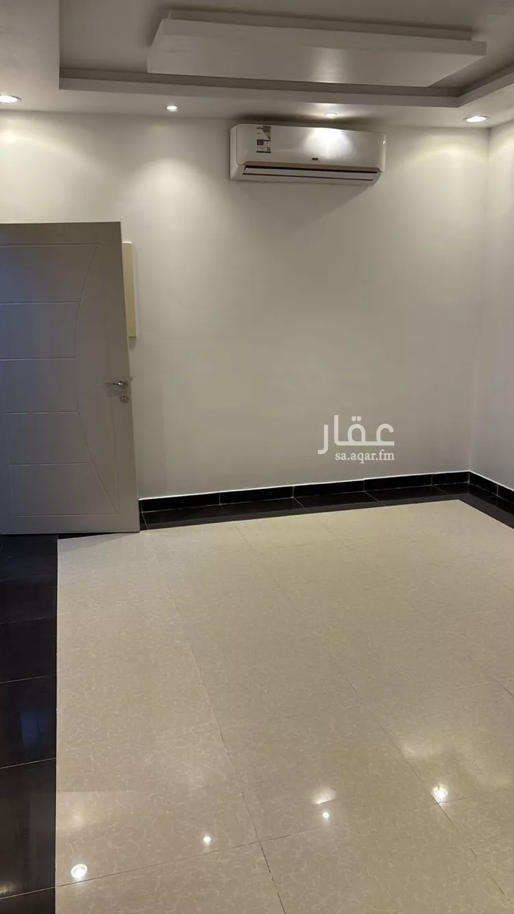 فيلا للبيع في شارع مزرد بن ضرار, حي المهدية, مدينة الرياض, منطقة الرياض صورة 4