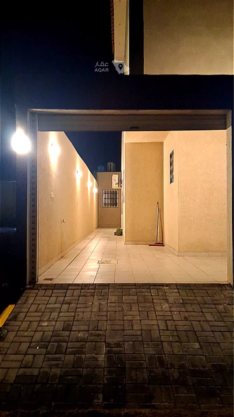 Floor for Rent in Riyadh Al Mahdiyah صورة 4