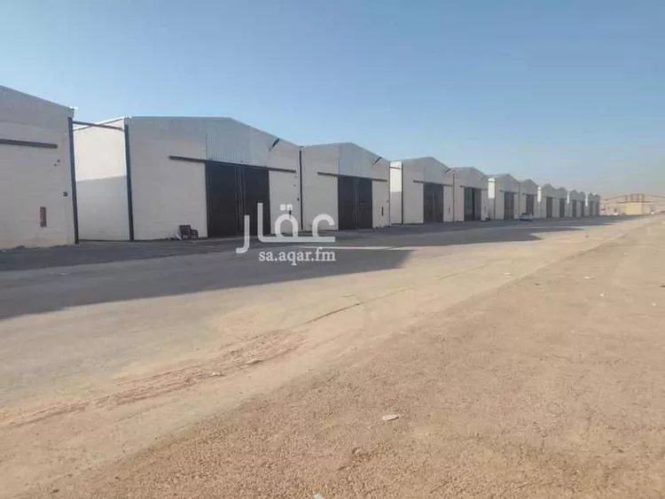 مستودع للإيجار في شارع الدفينة ، حي العزيزية ، الرياض ، منطقة الرياض صورة 4
