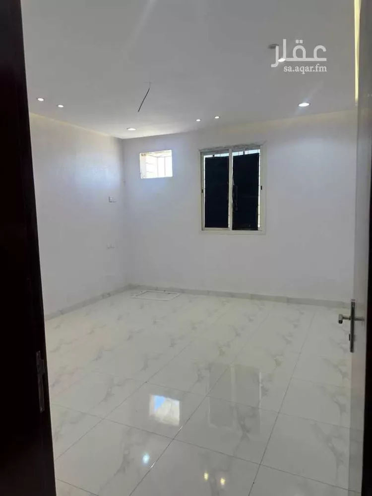 شقة للإيجار في شارع العام, حي القافلة, مدينة خميس مشيط, منطقة عسير صورة 2