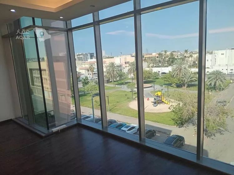 Commercial Office for Rent in Jeddah Ar Rawdah 1 صورة