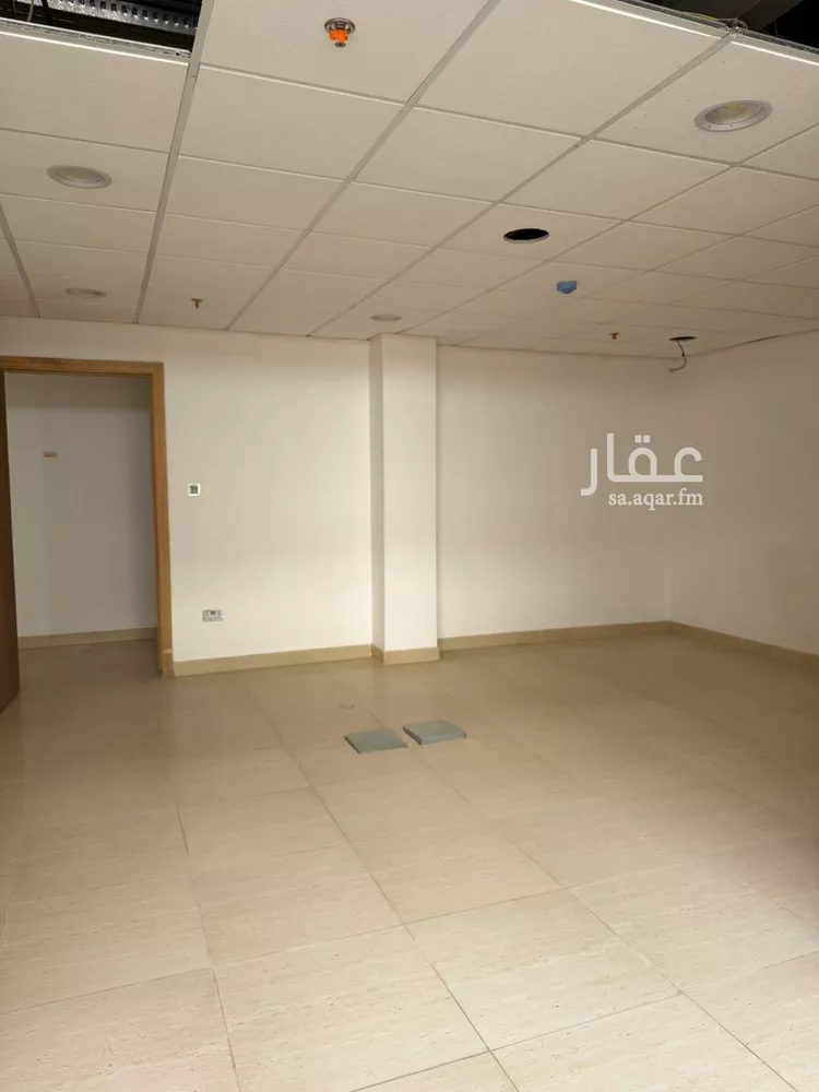 مكتب تجاري للإيجار في شارع الأمير محمد بن عبدالعزيز ، حي السليمانية ، الرياض ، منطقة الرياض صورة 3