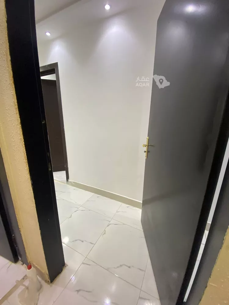 شقة للإيجار في شارع زياد الباهلي, حي العوالي, مدينة الرياض, منطقة الرياض صورة 2