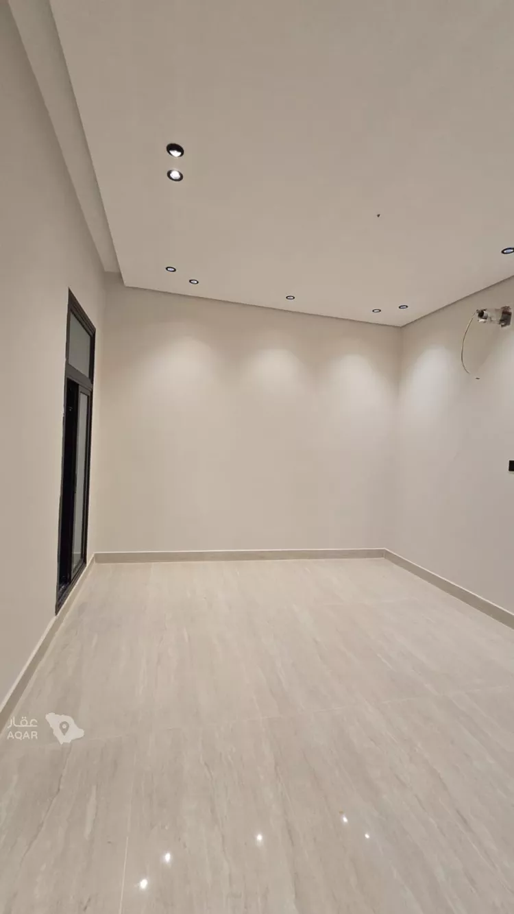 Villa for Sale in Dammam King Fahd 21