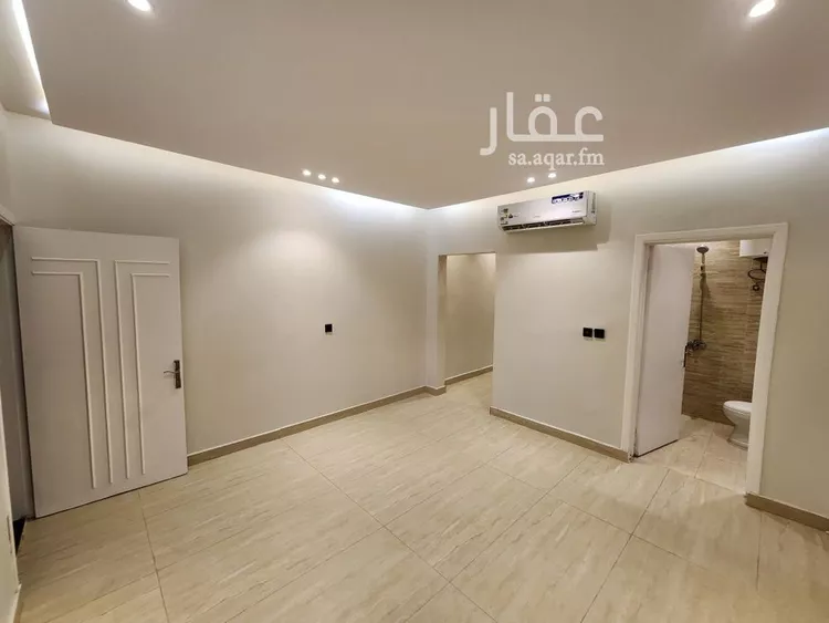 شقة للإيجار في شارع إسماعيل بن مبارك, حي الإزدهار, مدينة الرياض, منطقة الرياض صورة 4