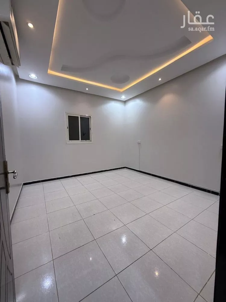 شقة للإيجار في شارع إسماعيل بن مبارك, حي الإزدهار, مدينة الرياض, منطقة الرياض 18