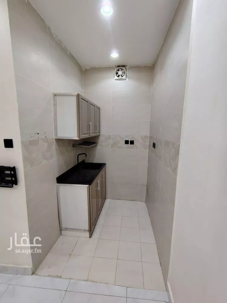 شقة للإيجار في شارع عقدة, حي السليمانية, مدينة الرياض, منطقة الرياض صورة 2