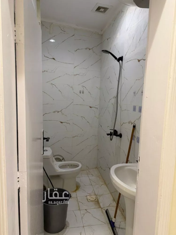 شقة للإيجار في شارع أبي عبدالله البرجوني, حي الوزارات, مدينة الرياض, منطقة الرياض صورة 5