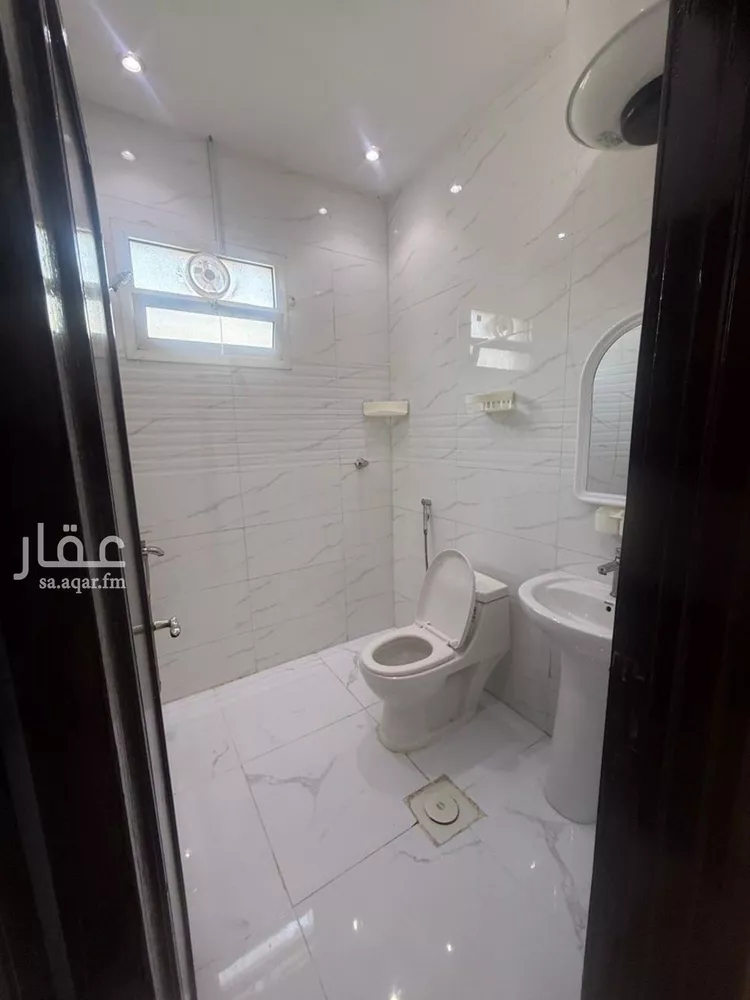 شقة للإيجار في شارع وادي الزرقاء, حي الوادي, مدينة الرياض, منطقة الرياض صورة 3