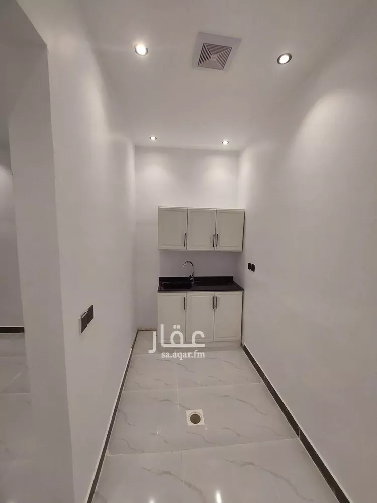 شقة للإيجار في شارع رقم 306, حي الياسمين, مدينة الرياض, منطقة الرياض صورة 2