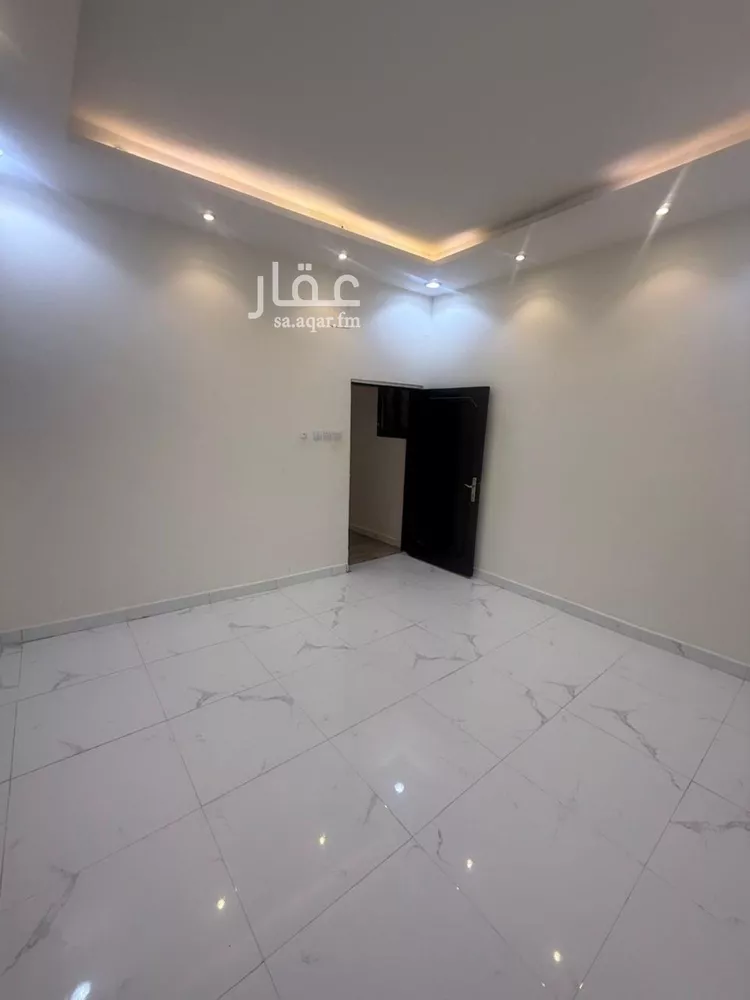 شقة للإيجار في شارع أبي غانم الحلبي, حي الضباط, مدينة الرياض, منطقة الرياض صورة 4