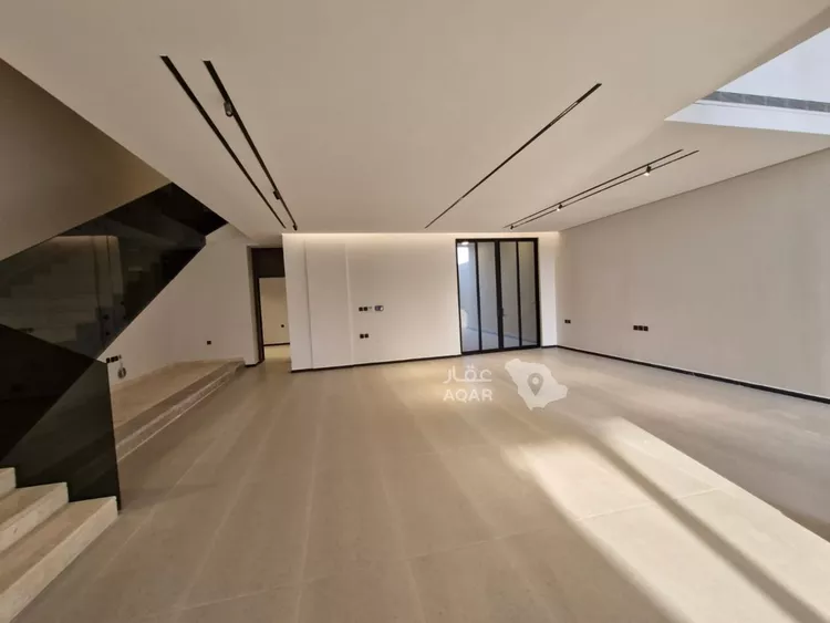 Villa for Sale in Riyadh Al Arid 9