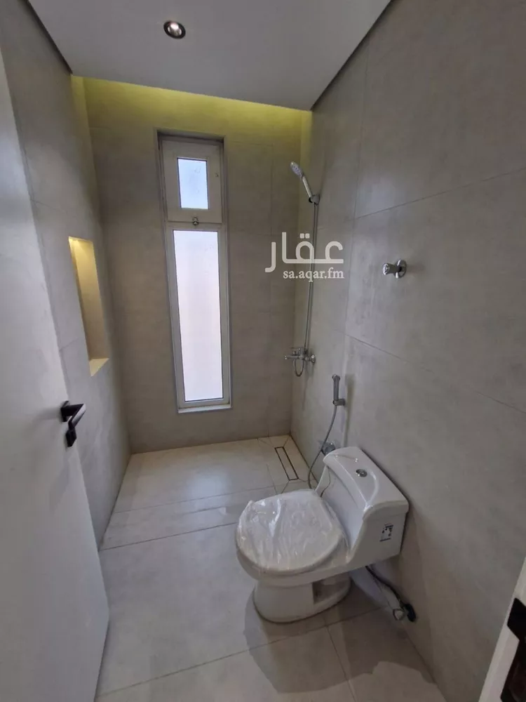 فيلا للبيع في شارع 8656, حي العارض, مدينة الرياض, منطقة الرياض 16