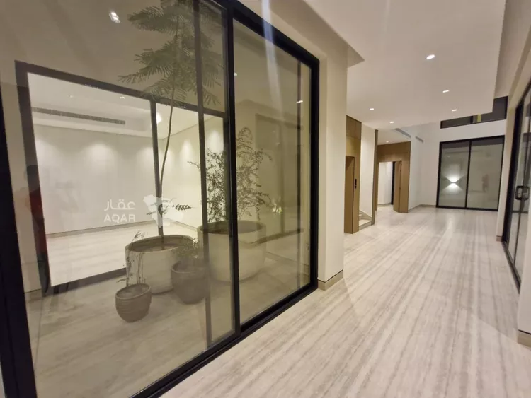 Villa for Sale in Riyadh Al Arid 9