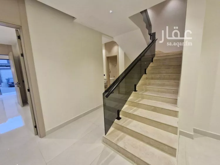 فيلا للبيع في شارع ابن عثمان السلمي, حي العارض, مدينة الرياض, منطقة الرياض صورة 5