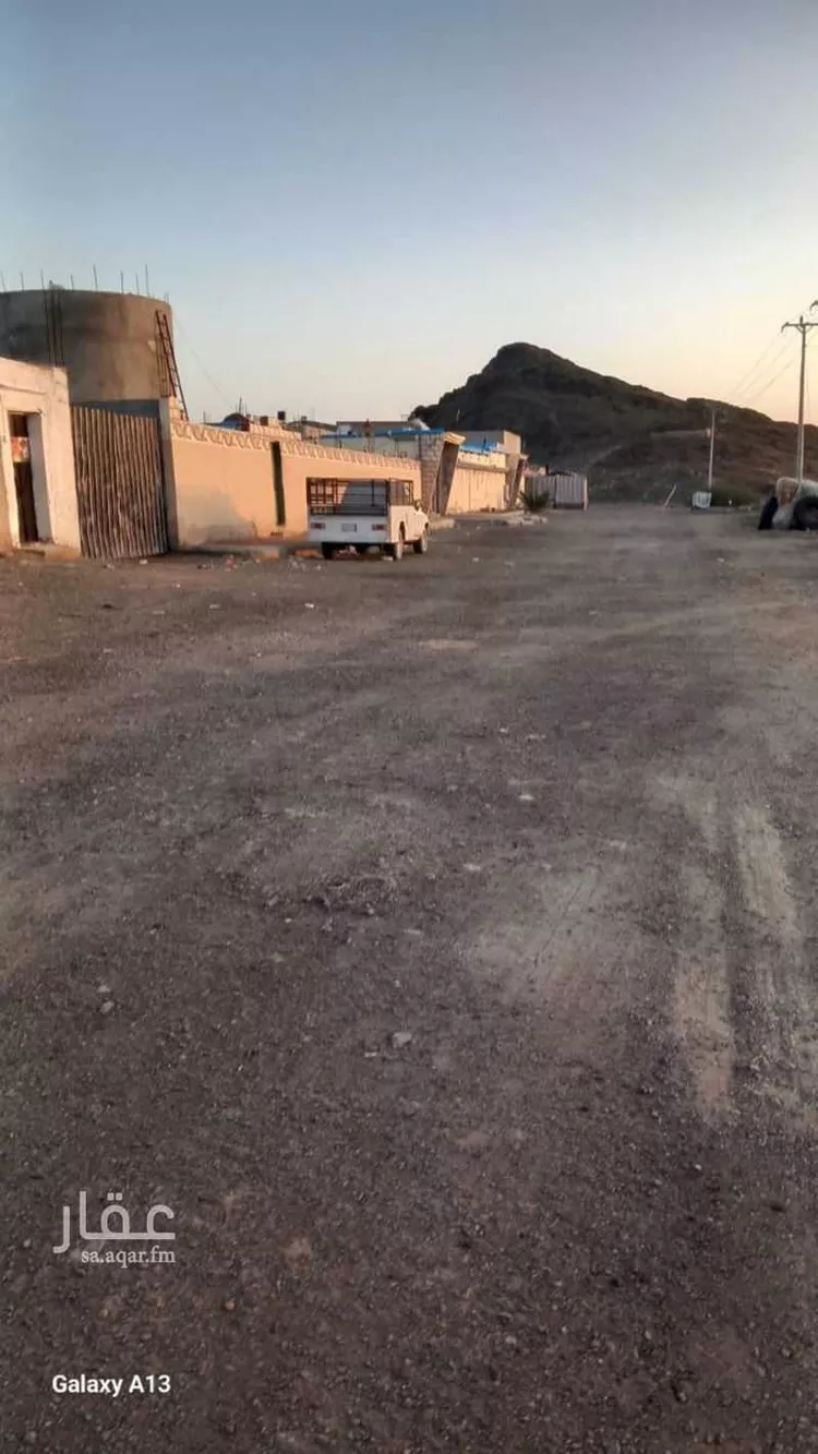 مجمع للبيع في شارع طريق الرياض القصيم القديم, حي وادي البطان, مدينة المدينة المنورة, منطقة المدينة المنورة صورة 4