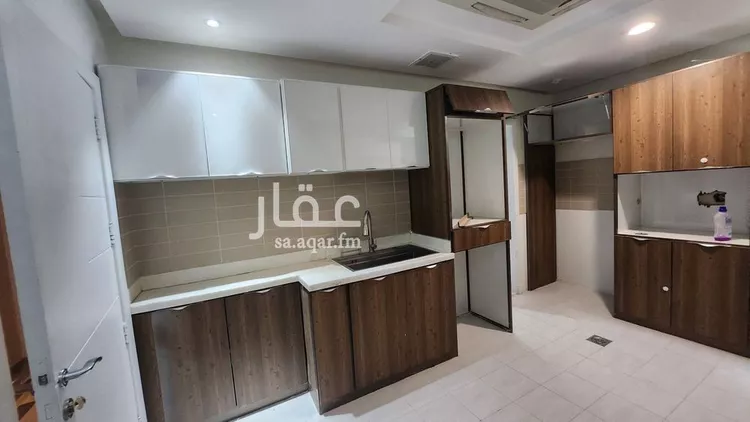 شقة للإيجار في شارع رقم 215, حي الملقا, مدينة الرياض, منطقة الرياض صورة 3