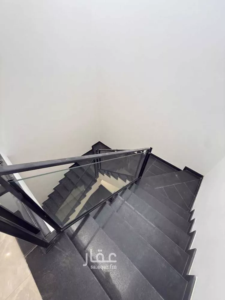 فيلا للبيع في شارع محمد الغزالي السقا, حي الزمرد, مدينة جدة, منطقة مكة المكرمة صورة 4