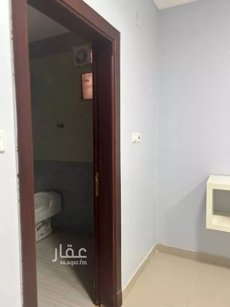 فيلا للبيع في شارع معاويه بن قره, حي الجامعيين, مدينة المجمعة, منطقة الرياض صورة 4