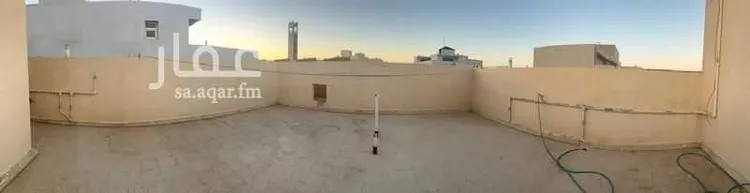 فيلا للبيع في شارع معاويه بن قره, حي الجامعيين, مدينة المجمعة, منطقة الرياض صورة 2