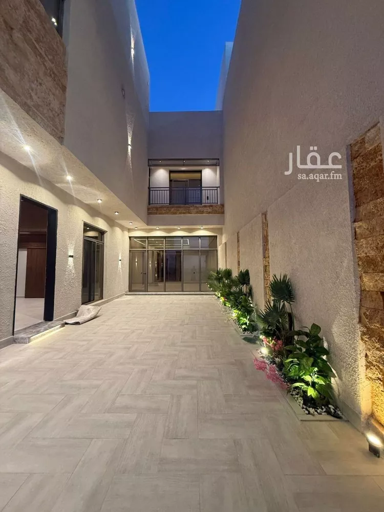 Villa for Sale in Riyadh Al Mahdiyah صورة 4