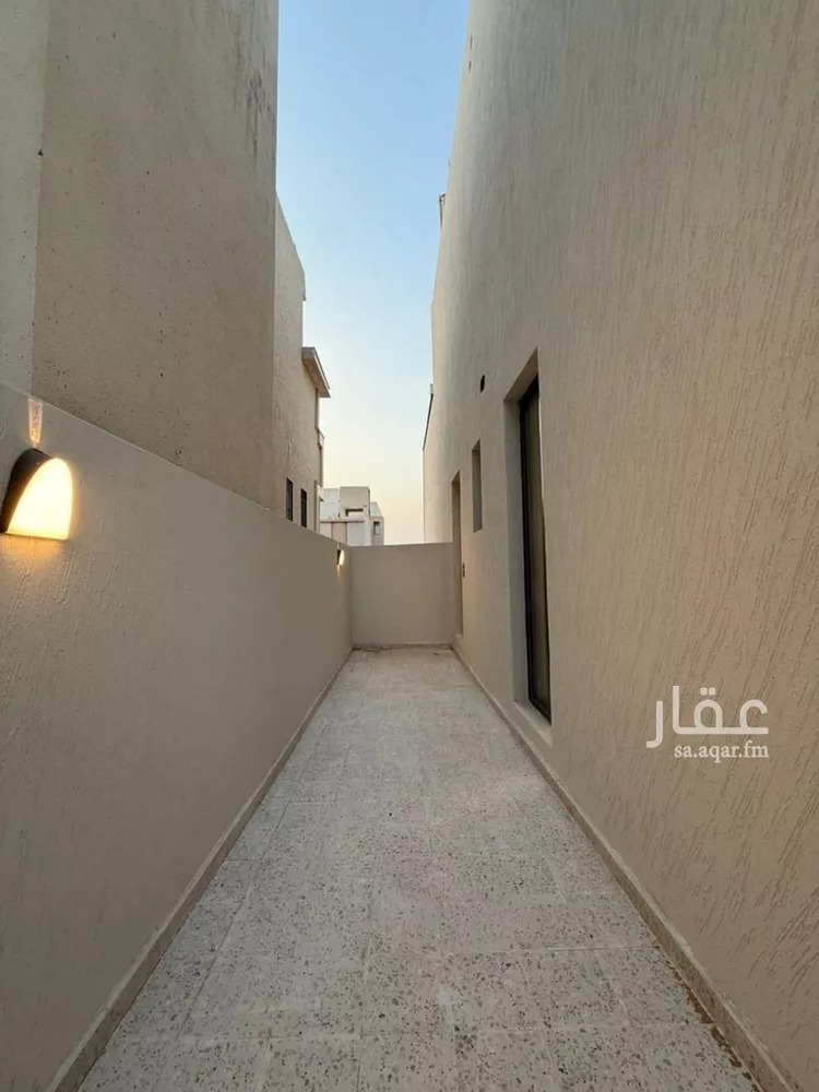فيلا للبيع في شارع محمد بن هبة الله, حي المهدية, مدينة الرياض, منطقة الرياض 9