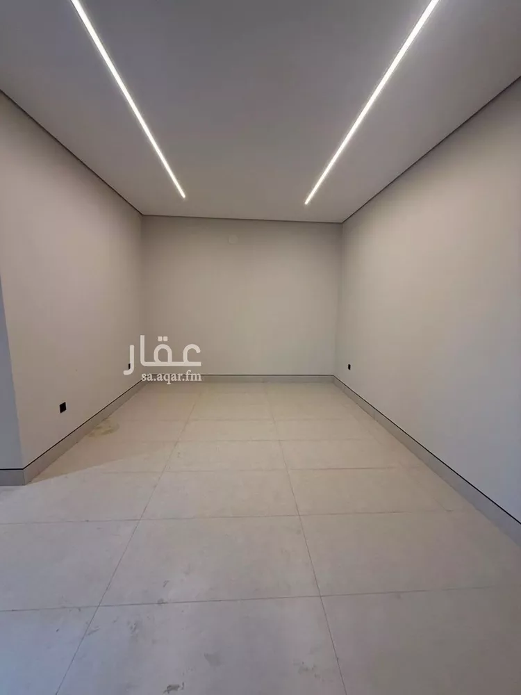 فيلا للبيع في شارع محمد بن هبة الله, حي المهدية, مدينة الرياض, منطقة الرياض 6