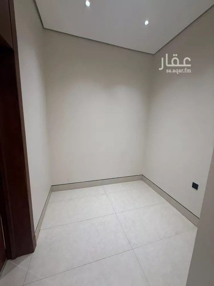 Villa for Sale in Riyadh Al Mahdiyah 30