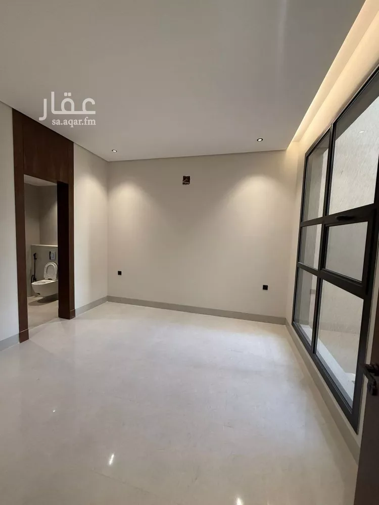 فيلا للبيع في شارع السيل الكبير, حي المهدية, مدينة الرياض, منطقة الرياض 19