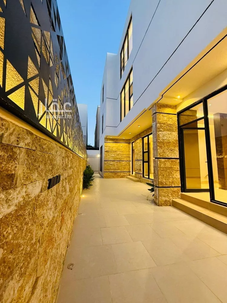 فيلا للبيع في شارع عمر بن عبدالقادر مفتي, حي المهدية, مدينة الرياض, منطقة الرياض صورة 5