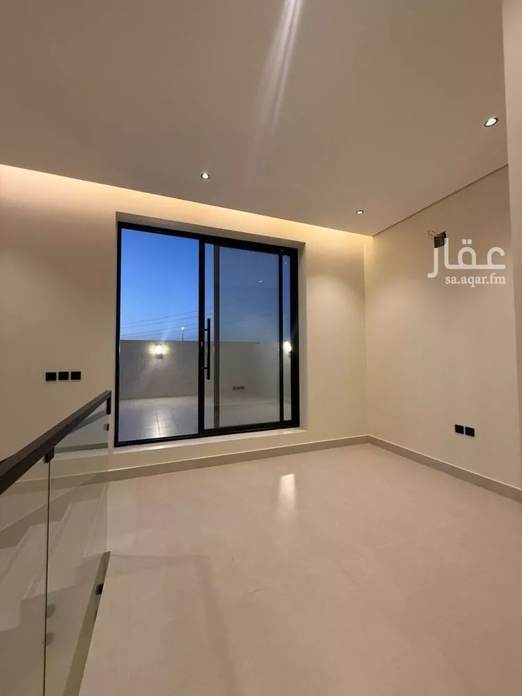 فيلا للبيع في شارع السيل الكبير, حي المهدية, مدينة الرياض, منطقة الرياض 19