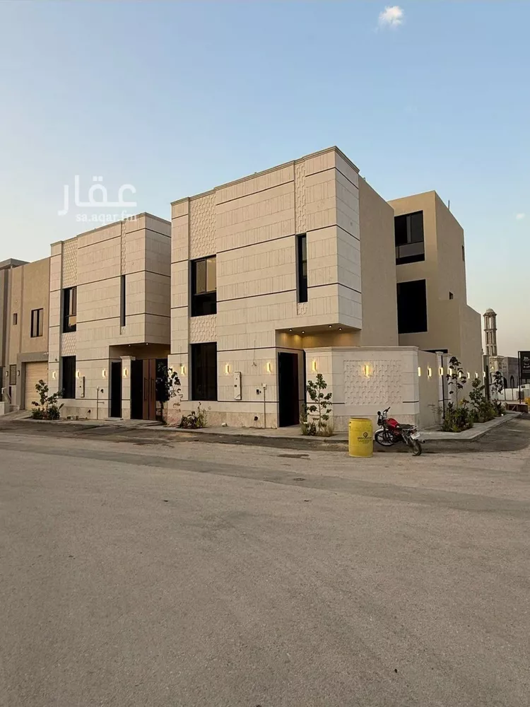 فيلا للبيع في شارع عبداللطيف بن المبارك, حي المهدية, مدينة الرياض, منطقة الرياض صورة 4