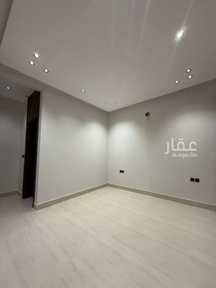 فيلا للبيع في شارع محمد بن هبة الله, حي المهدية, مدينة الرياض, منطقة الرياض 18