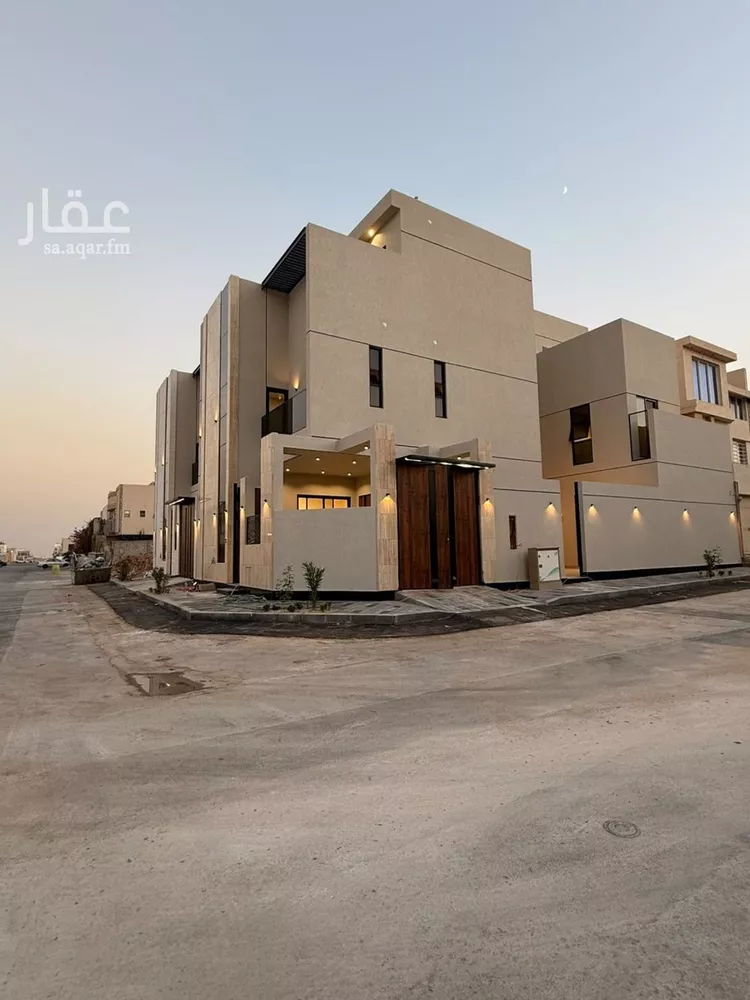 Villa for Sale in Riyadh Al Mahdiyah صورة 4